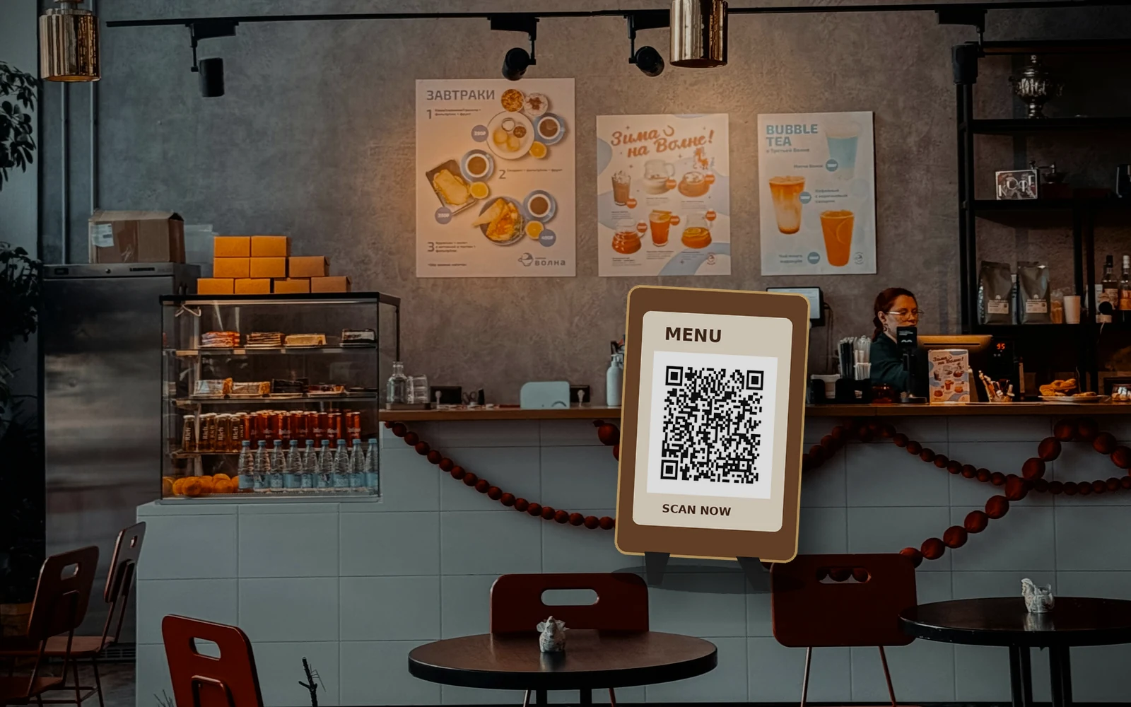 Un menu luminoso e contemporaneo per caffetteria, colazioni e aperitivi.